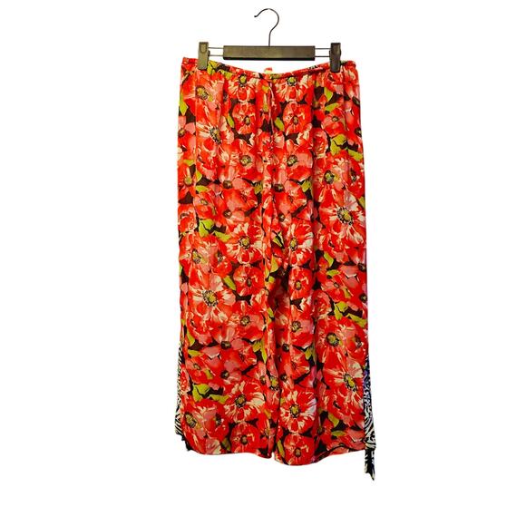 Josie Natori floral cropped sleeping pants size medium - Picture 1 of 6
